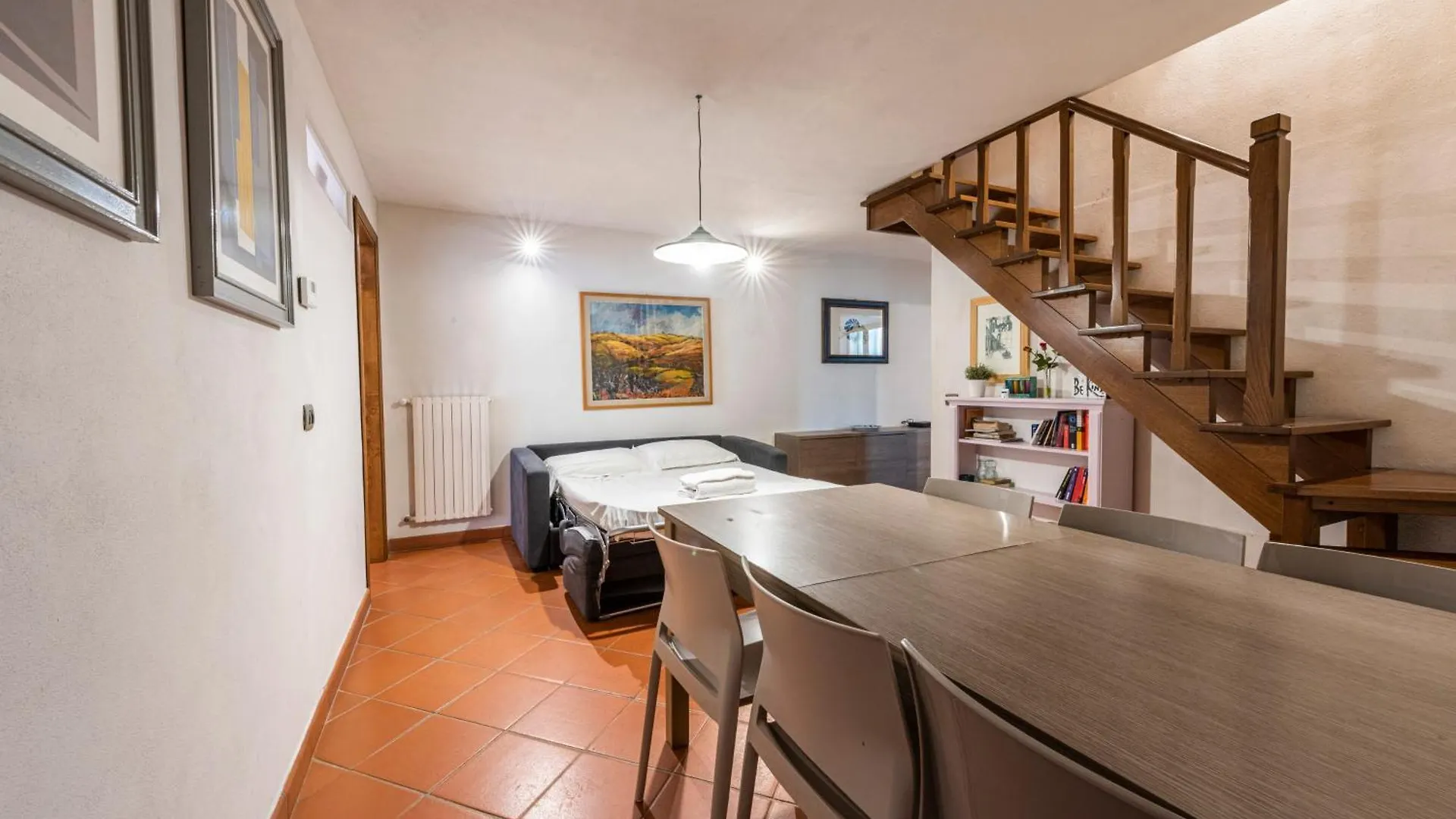 Apartment Ferienwohnung San Frediano House By Mmega Florenz Italien