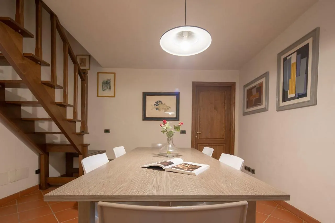 Ferienwohnung San Frediano House By Mmega Florenz 0*,